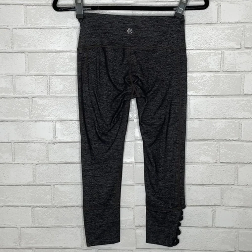 Athleta Criss Cross Heathered Grey Capri Legging - Picture 7 of 12